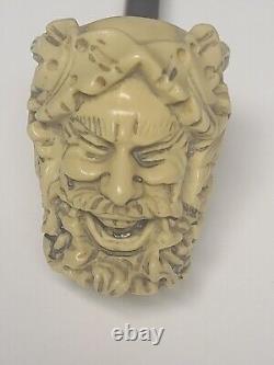Beautifully Handcarved Laughing Head Pipe
