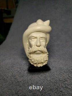 VTG, Meerschaum/ Turkish Hand Carved, Sultan Bearded Head pipe with case, Unused